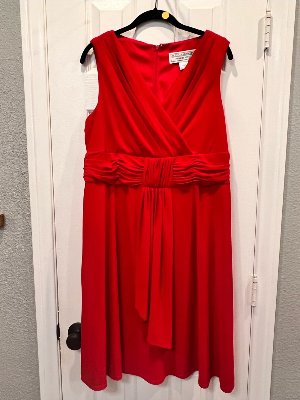 Jessica Howard Red Sleeveless Faux Wrap Ruched Waist Cocktail Dress Size 14WP